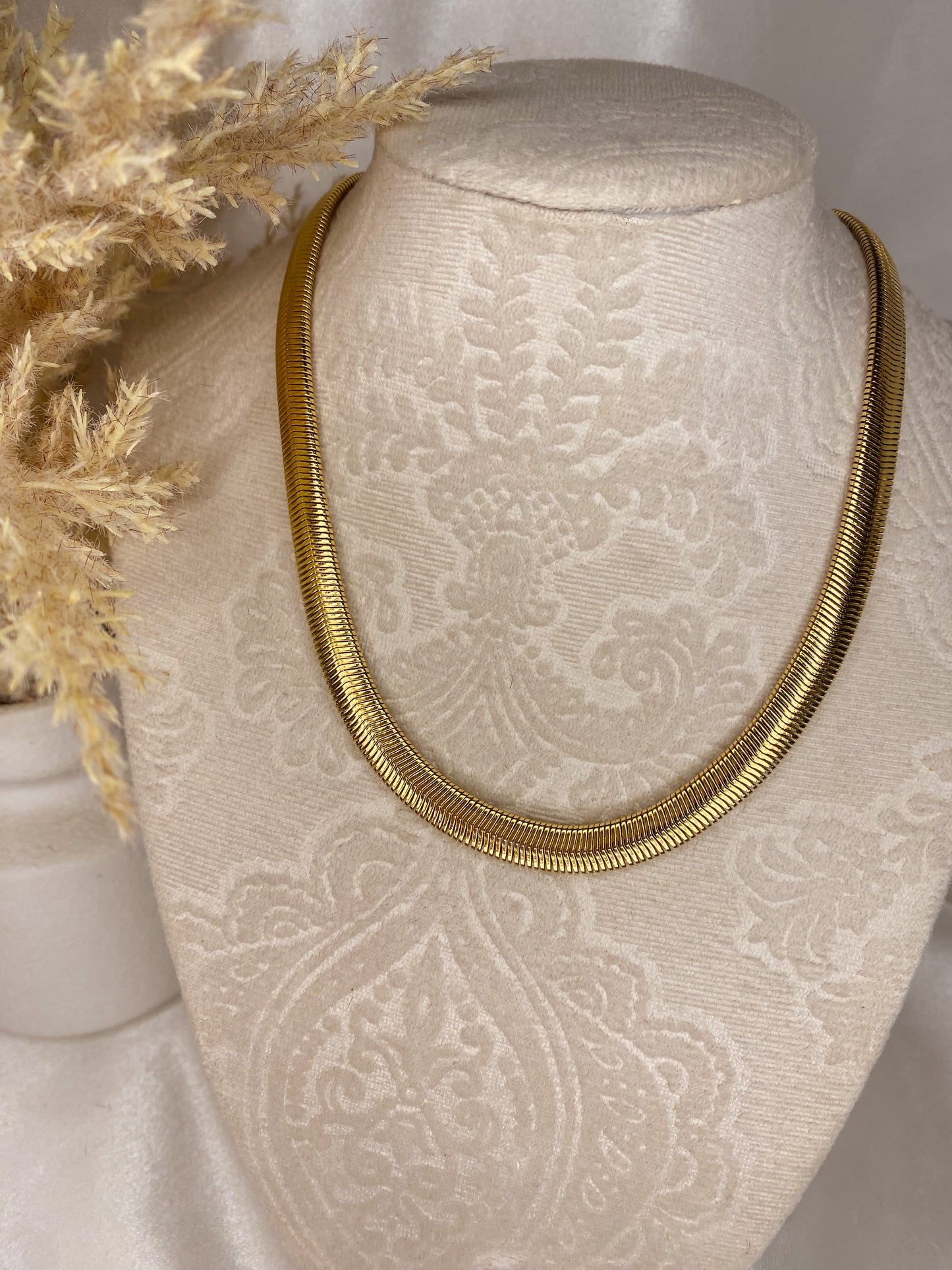 Devora necklace