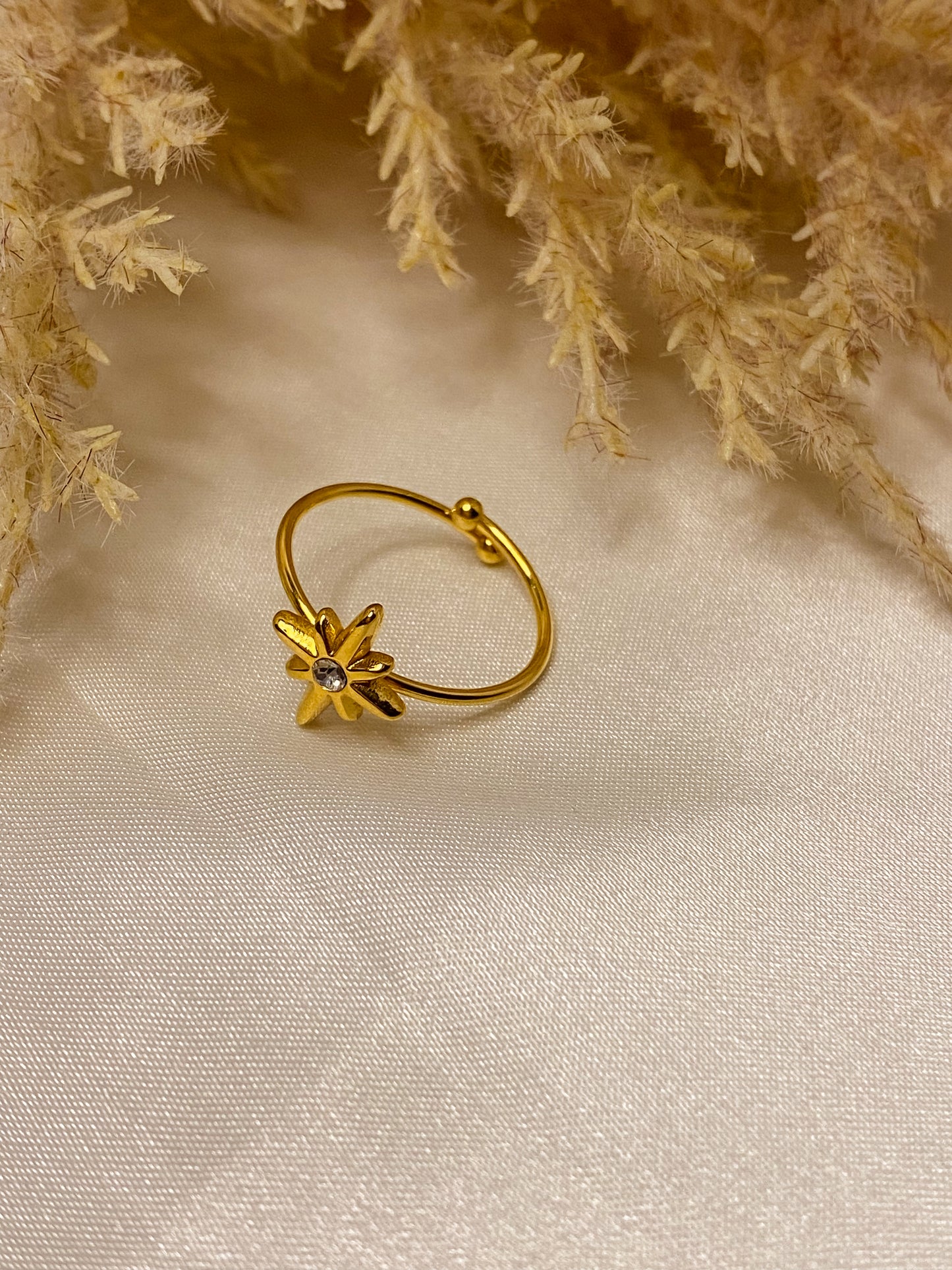 Capella ring