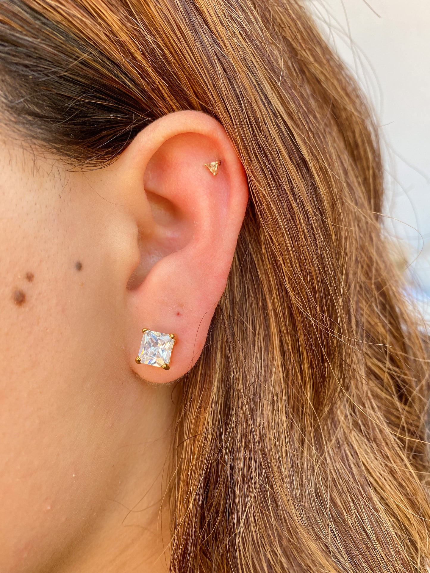 FATIMA WHITE EARRINGS