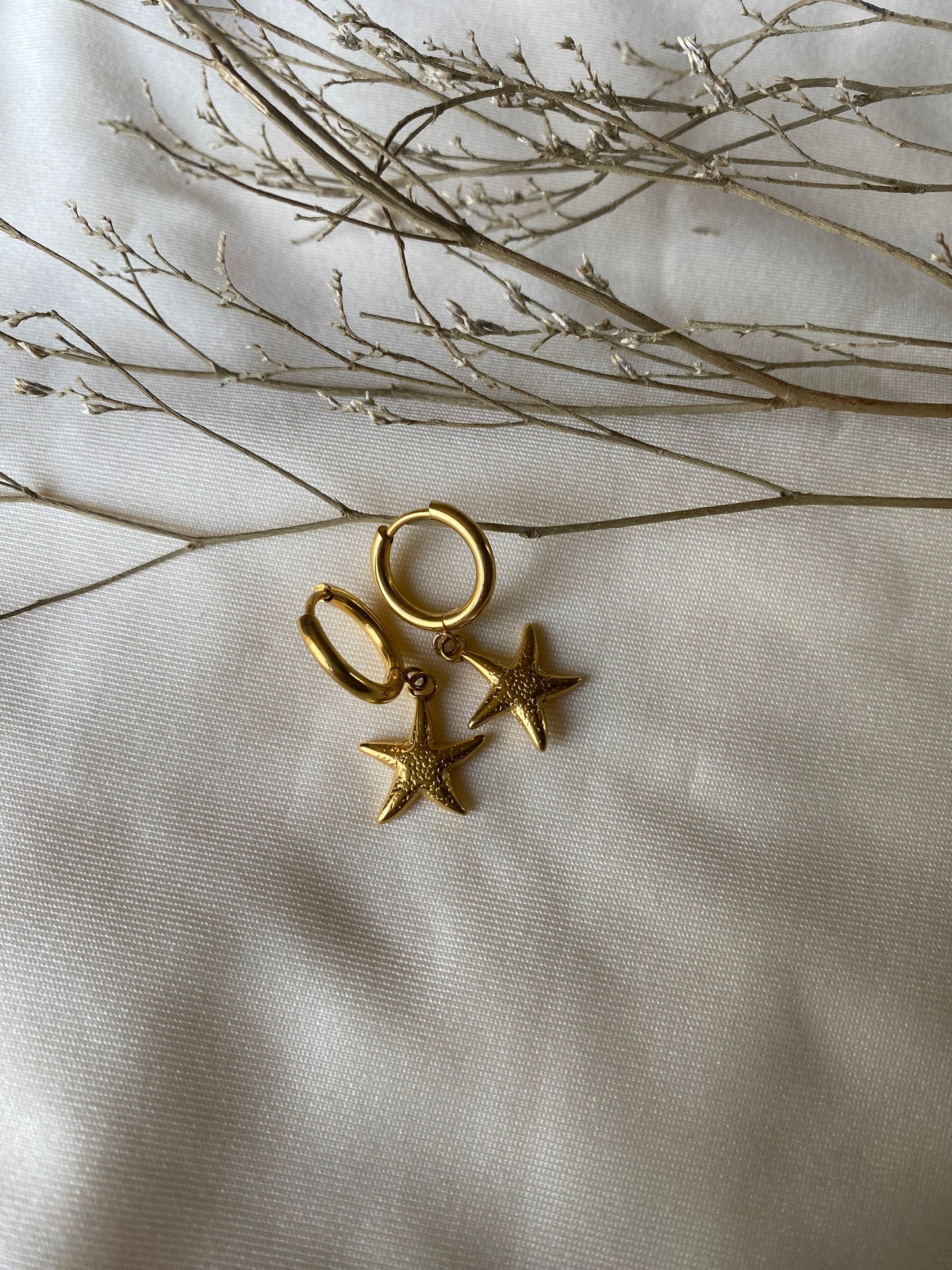 Starfish earrings