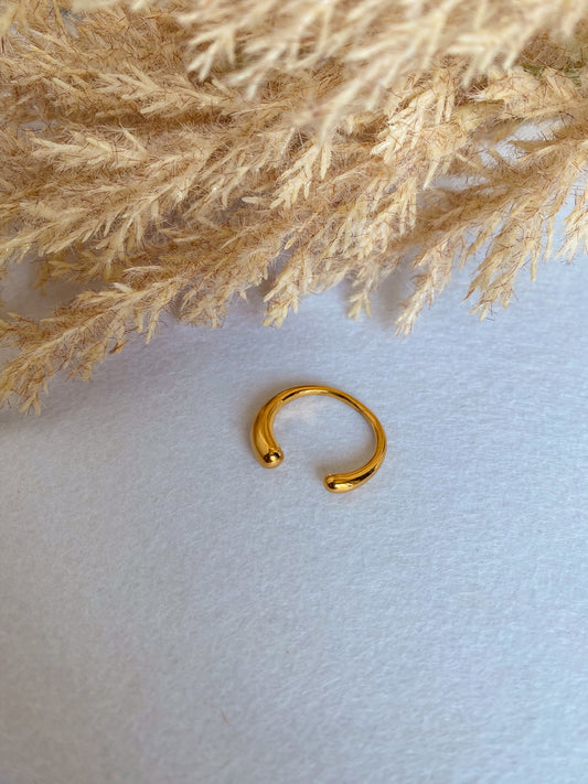 Ramona gold ring
